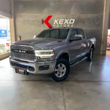 Carro 6.7 I6 TURBO DIESEL LARAMIE CD 4X4 AUTOMÁTICO