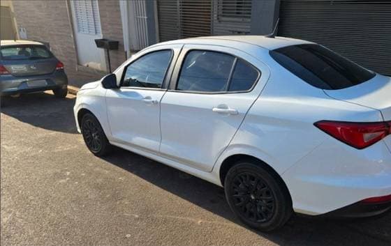 Carro 1.3 FIREFLY FLEX DRIVE MANUAL