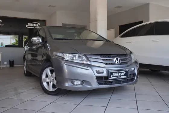 Carro 1.5 DX 16V FLEX 4P AUTOMÁTICO