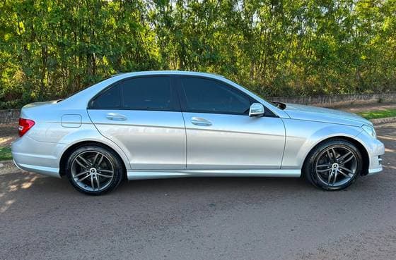 Carro 1.6 CGI SPORT 16V TURBO GASOLINA 4P AUTOMÁTICO