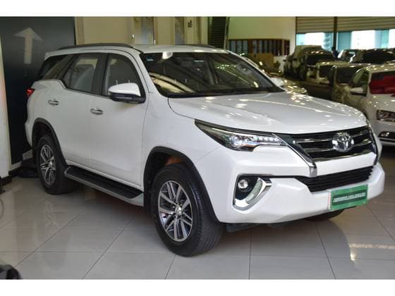 Carro 2.8 SR 4X4 16V TURBO INTERCOOLER DIESEL 4P AUTOMÁTICO