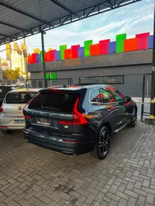 Carro 2.0 T8 HYBRID MOMENTUM AWD GEARTRONIC
