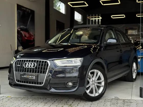 Carro 2.0 TFSI AMBIENTE QUATTRO 4P GASOLINA S TRONIC