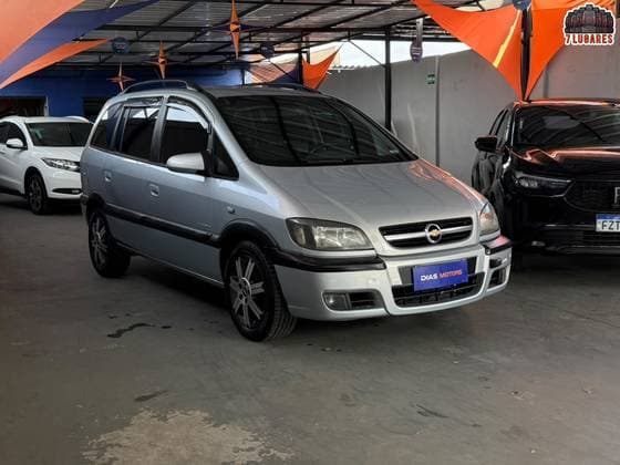 Carro 2.0 MPFI ELEGANCE 8V FLEX 4P MANUAL