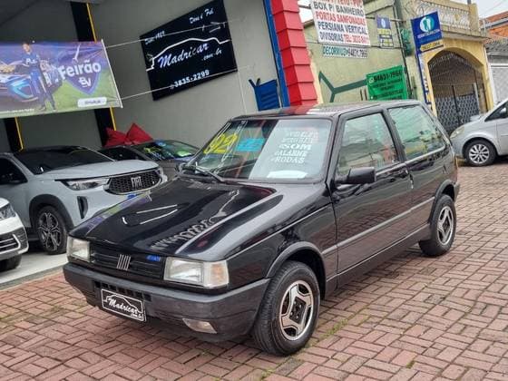 Carro 1.6 R 8V GASOLINA 2P MANUAL