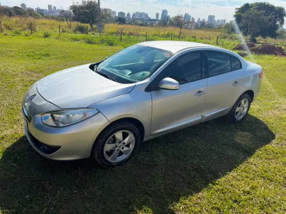 Carro 2.0 DYNAMIQUE 16V FLEX 4P MANUAL