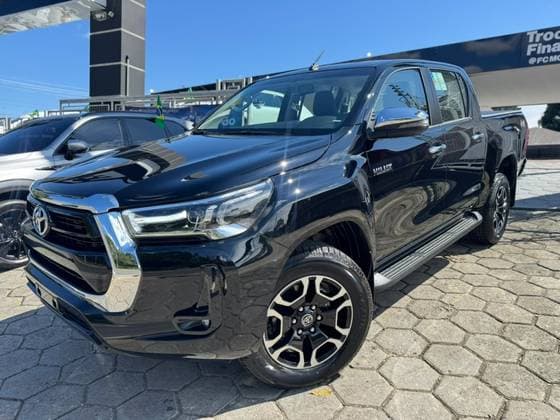 Carro 2.8 D-4D TURBO DIESEL CD SRV 4X4 AUTOMÁTICO