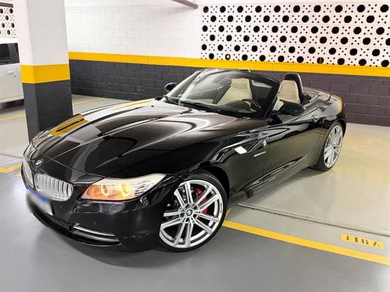 Carro 2.5 I6 GASOLINA SDRIVE23I AUTOMÁTICO