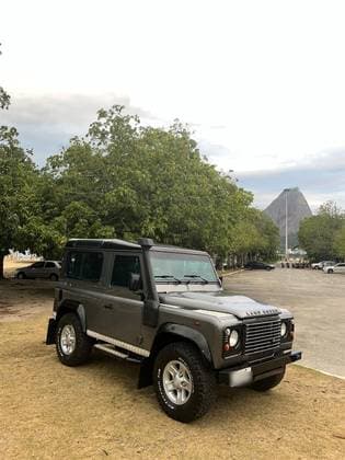 Carro 2.4 90 4X4 TURBO DIESEL 2P MANUAL