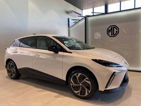 Carro 64 KW ELÉTRICO LUXURY