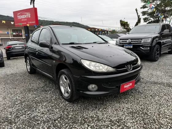Carro 1.4 PRESENCE 8V GASOLINA 4P MANUAL