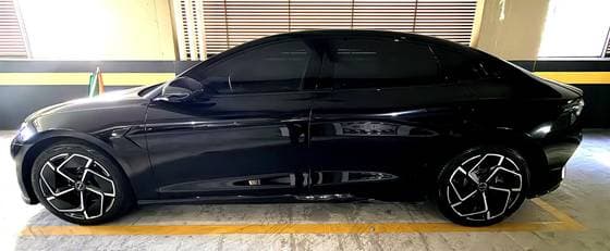 Carro 82,5 KW ELÉTRICO AWD