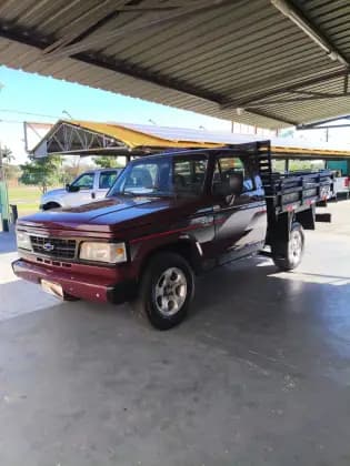 Carro 4.0 CUSTOM S CS 8V DIESEL 2P MANUAL