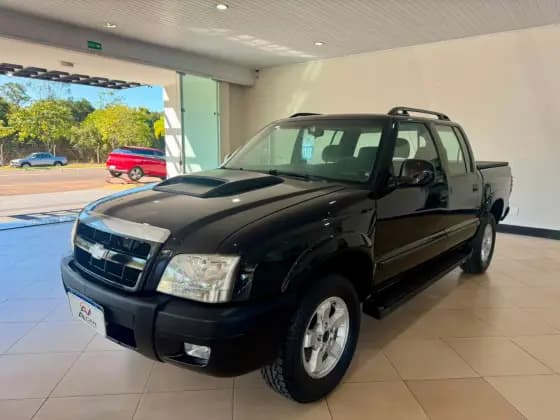 Carro 2.4 ADVANTAGE 4X2 CD 8V FLEX 4P MANUAL