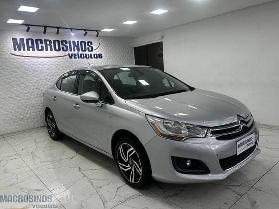 Carro 2.0 EXCLUSIVE SPORT 16V FLEX 4P AUTOMÁTICO