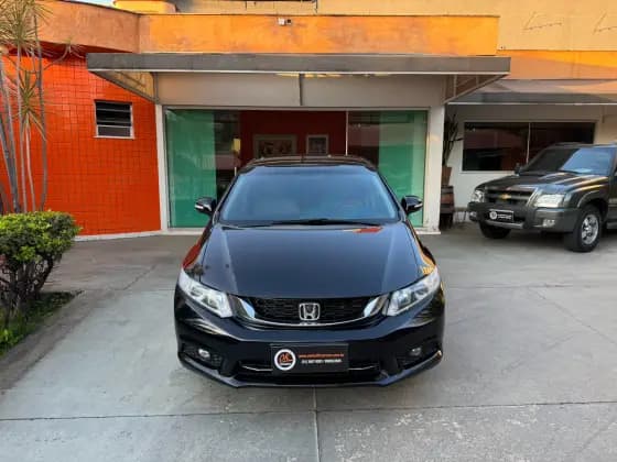 Carro 2.0 LXR 16V FLEX 4P AUTOMÁTICO