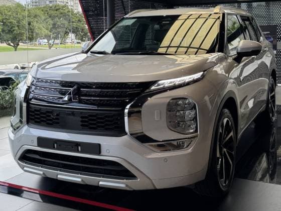 Carro 2.4 PHEV HPE-S S-AWC DHT