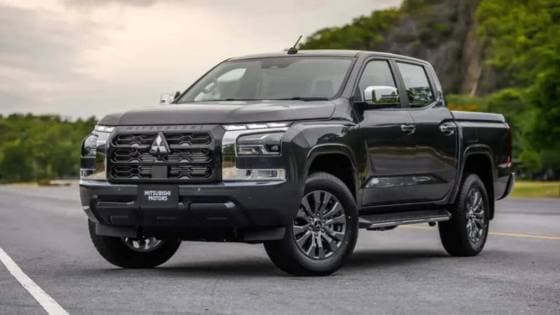Carro 2.4 BITURBO DIESEL CD HPE-S 4X4 AUTOMÁTICO