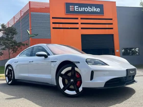 Carro 4S ELÉTRICO