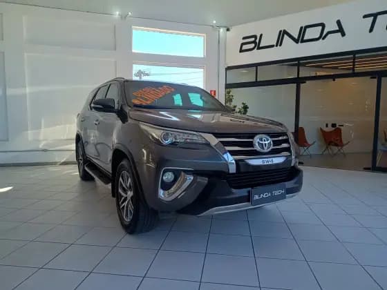 Carro 2.8 SRX 4X4 16V TURBO INTERCOOLER DIESEL 4P AUTOMÁTICO