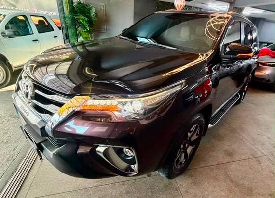 Carro 2.8 SRX DIAMOND 4X4 7 LUGARES 16V TURBO INTERCOOLER DIESEL 4P AUTOMÁTICO