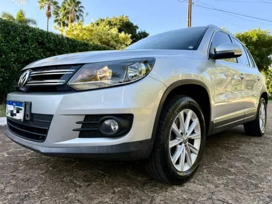 Carro 2.0 TSI 16V TURBO GASOLINA 4P TIPTRONIC