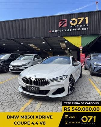 Carro 4.4 V8 TWINPOWER GASOLINA XDRIVE STEPTRONIC