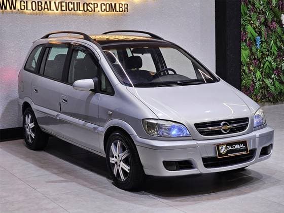 Carro 2.0 MPFI COMFORT 8V FLEX 4P MANUAL