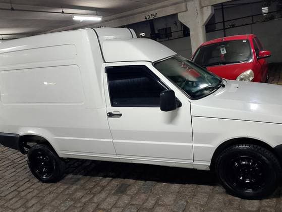 Carro 1.3 MPI FIRE FURGÃO 8V GASOLINA 2P MANUAL