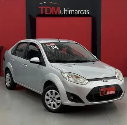 Carro 1.6 ROCAM SE SEDAN 8V FLEX 4P MANUAL