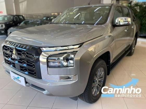 Carro 2.4 BITURBO DIESEL CD HPE 4X4 AUTOMÁTICO