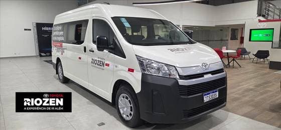 Carro 2.8 D-4D TURBO DIESEL MINIBUS 15+1 DX AUTOMÁTICO