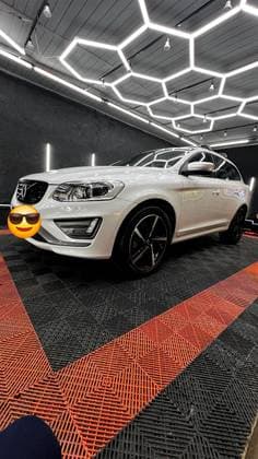 Carro 2.0 T5 R DESIGN TURBO GASOLINA 4P AUTOMÁTICO
