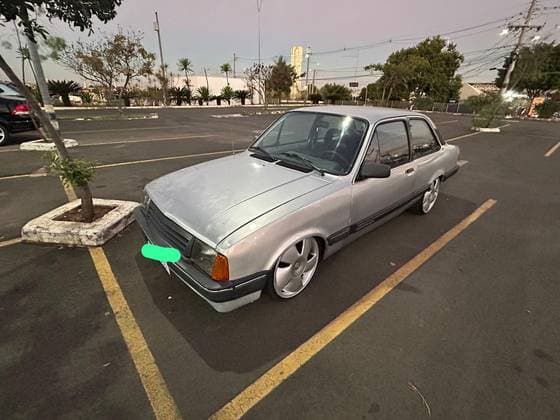 Carro 1.6 SL/E 8V GASOLINA 2P MANUAL