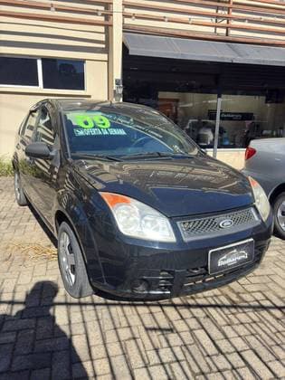 Carro 1.6 MPI CLASS SEDAN 8V FLEX 4P MANUAL