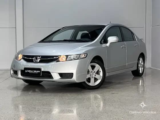 Carro 1.8 LXS 16V FLEX 4P MANUAL