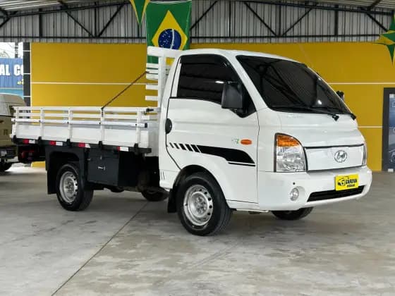 Carro 2.5 TCI LD EXTRA LONGO COM CAÇAMBA 4X2 8V 97CV TURBO INTERCOOLER DIESEL 2P MANUAL