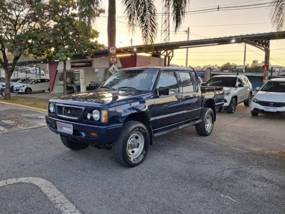 Carro 2.5 GL 4X4 CD 8V TURBO DIESEL 4P MANUAL