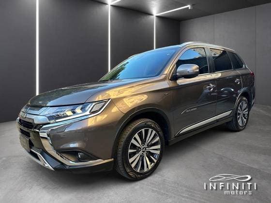 Carro 3.0 MIVEC V6 GASOLINA HPE-S AWD AUTOMÁTICO