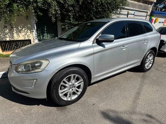 Carro 2.0 T5 DYNAMIC FWD TURBO GASOLINA 4P AUTOMÁTICO