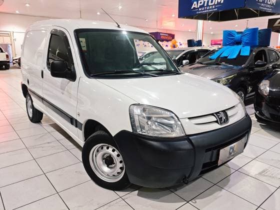Carro 1.6 FURGÃO 800KG 16V FLEX 3P MANUAL
