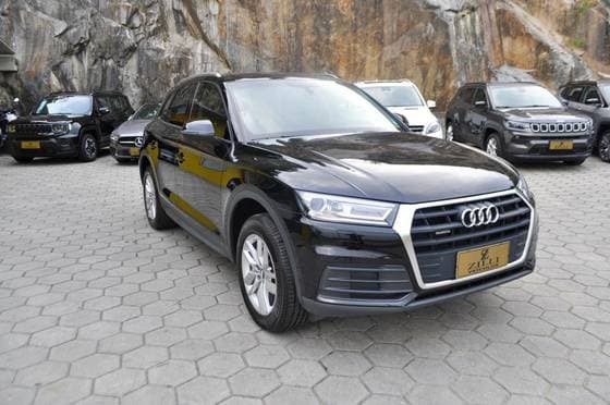 Carro 2.0 TFSI GASOLINA ATTRACTION S TRONIC