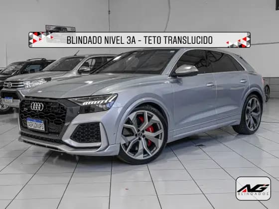 Carro 4.0 V8 TWINTURBO MHEV TIPTRONIC
