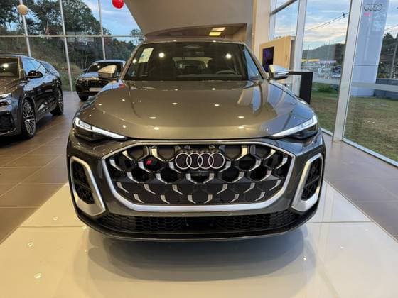 Carro 3.0 V6 TFSI GASOLINA SPORTBACK QUATTRO S TRONIC
