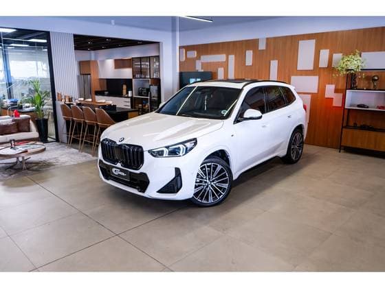 Carro 2.0 16V TURBO GASOLINA SDRIVE20I M SPORT STEPTRONIC