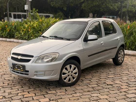Carro 1.0 MPFI LT 8V FLEX 4P MANUAL