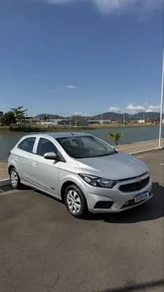 Carro 1.0 MPFI JOY 8V FLEX 4P MANUAL