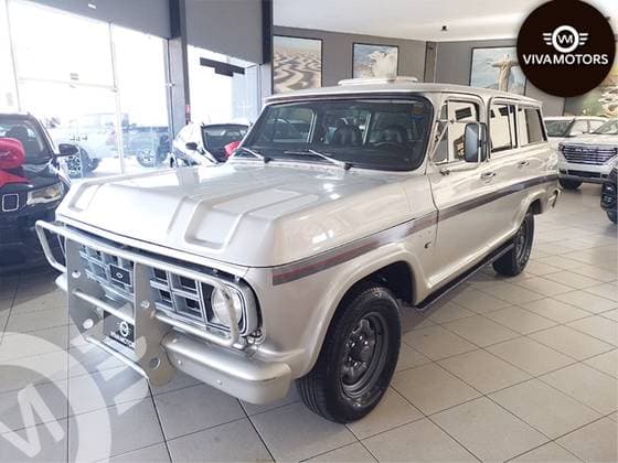 Carro 4.1 CUSTOM S 12V DIESEL 4P MANUAL