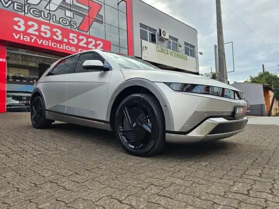 Carro 84 KW ELÉTRICO SIGNATURE AWD