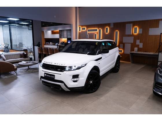 Carro 2.0 DYNAMIC BLACK 4WD 16V GASOLINA 4P AUTOMÁTICO
